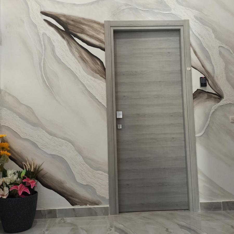 In The Center Rooms Νάπολη Εξωτερικό φωτογραφία