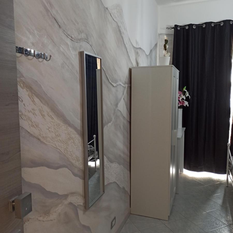 In The Center Rooms Νάπολη Εξωτερικό φωτογραφία