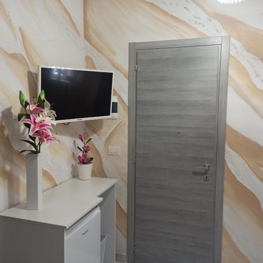 In The Center Rooms Νάπολη Εξωτερικό φωτογραφία