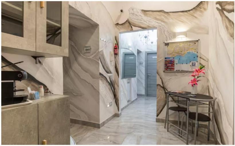 In The Center Rooms Νάπολη Εξωτερικό φωτογραφία