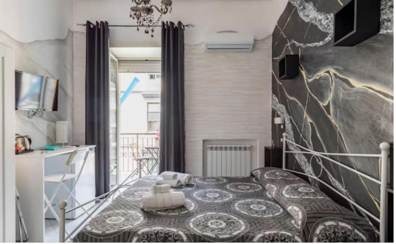 In The Center Rooms Νάπολη Εξωτερικό φωτογραφία